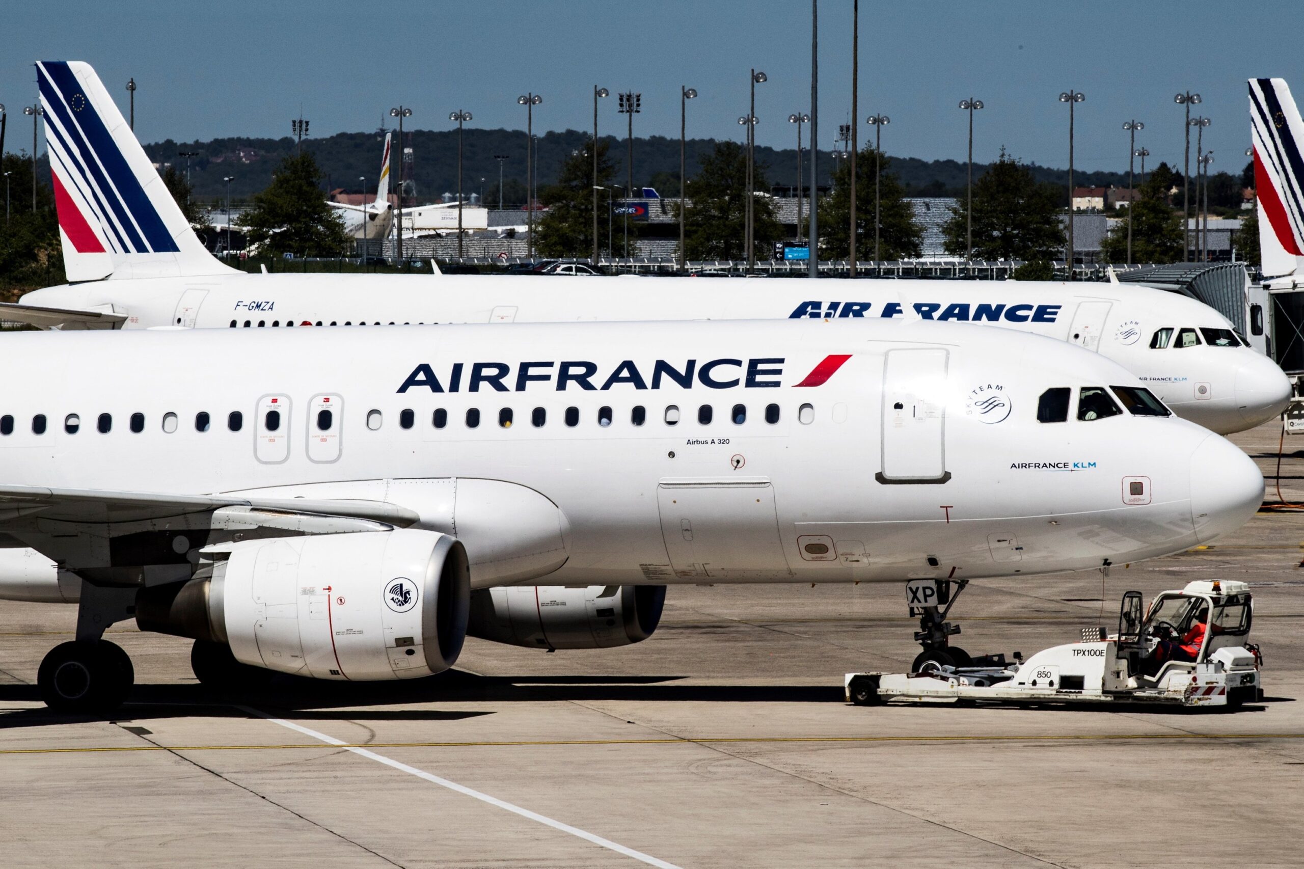 Francia ofrecerá vuelos para «franceses vulnerables» que quieran salir de Haití