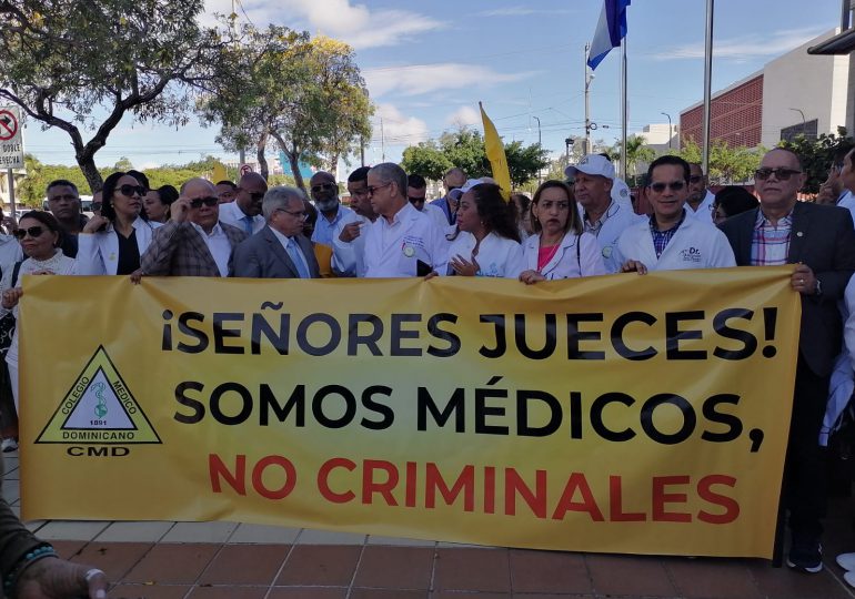 Jueces continúan las condenas a clínicas por “mala práctica” médica