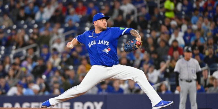 Yariel Rodríguez impresiona en debut de G.L. y Azulejos doblegan a Rockies