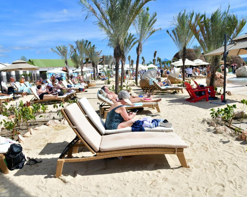 Collado: Llegada de turistas va camino a los 11 millones