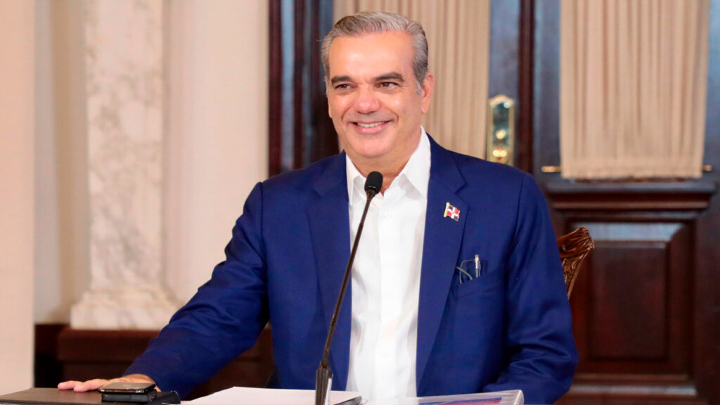 Abinader dice crecimiento 23% de las exportaciones de RD en los últimos tres años son los mejores de la historia Abinader dice crecimiento 23% de las exportaciones de RD en los últimos tres años son los mejores de la historia