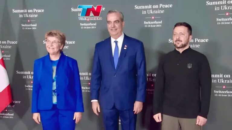 El Presidente participa en la Cumbre de jefes de Estado y de Gobierno por la Paz en Ucrania.