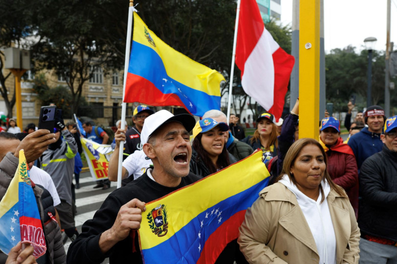 El CNE dice que Nicolás Maduro gana las elecciones en Venezuela con un 51.20 % con el 80 % escrutado
