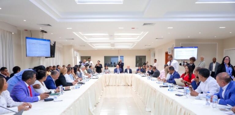 Comisión de reforma constitucional preparó el calendario para estudiar proyecto