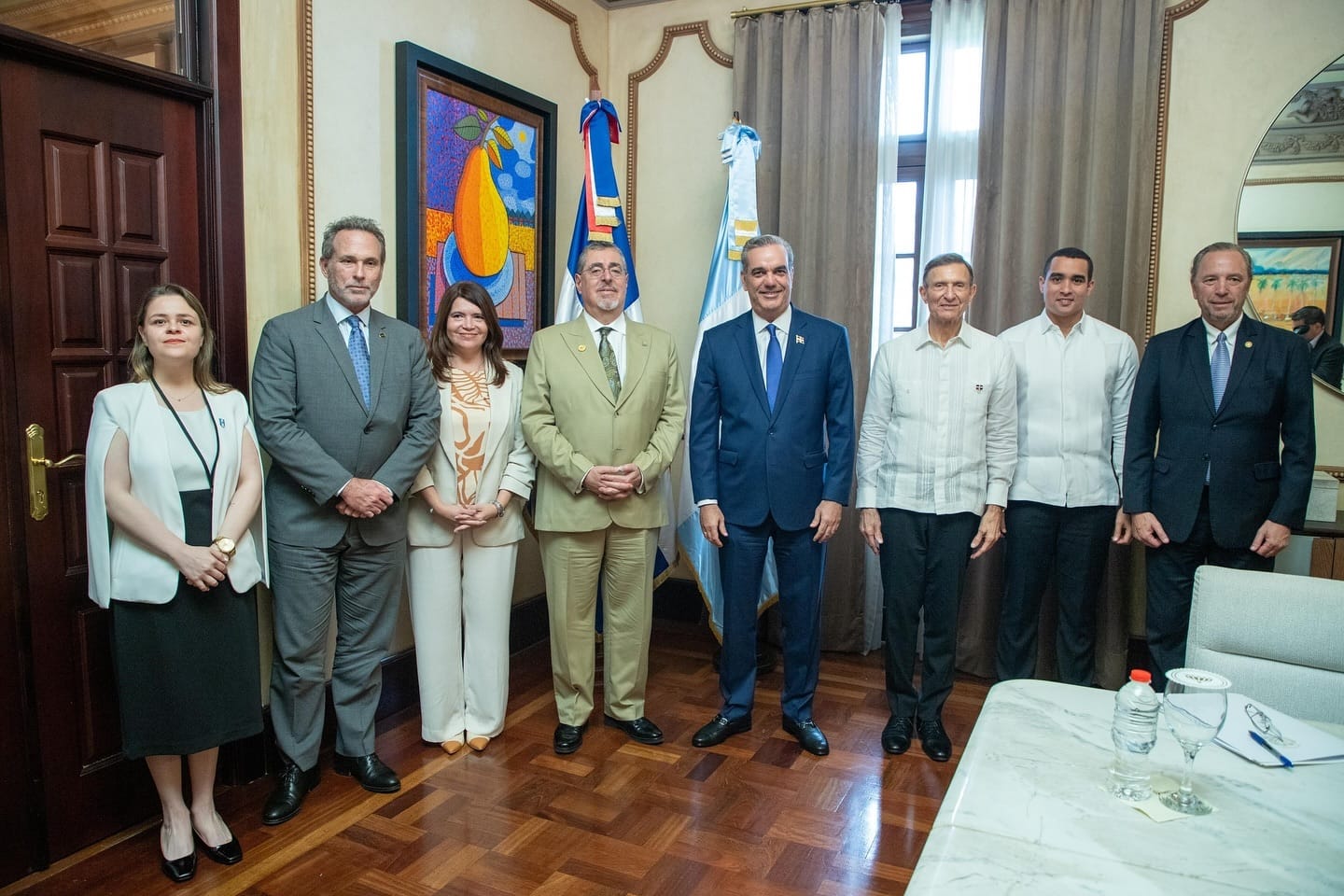 El presidente de Guatemala llega a República Dominicana para la investidura de Abinader
