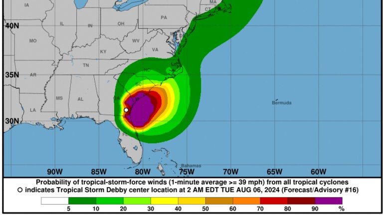 Tormenta provoca 6 muertos en estado norteamericano de Florida