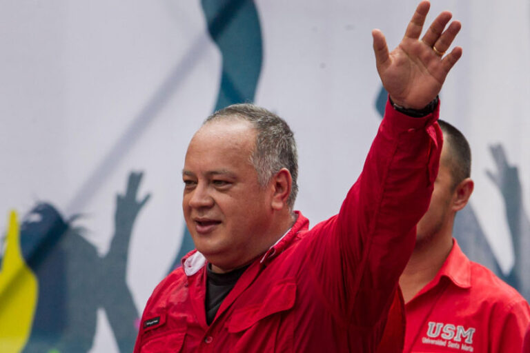 ¿Quién es Diosdado Cabello, el militar y ministro que amenazó al Gobierno dominicano?