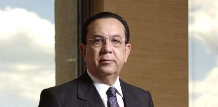 Gobernador del Banco Central aboga innovaciones tecnológicas en la industria financiera