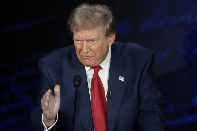 Trump repite mentira de que migrantes «comen gatos y perros»