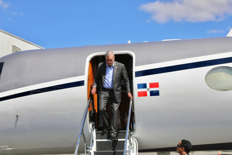 Presidente Abinader viaja este lunes a Ciudad de México a participar en toma de posesión