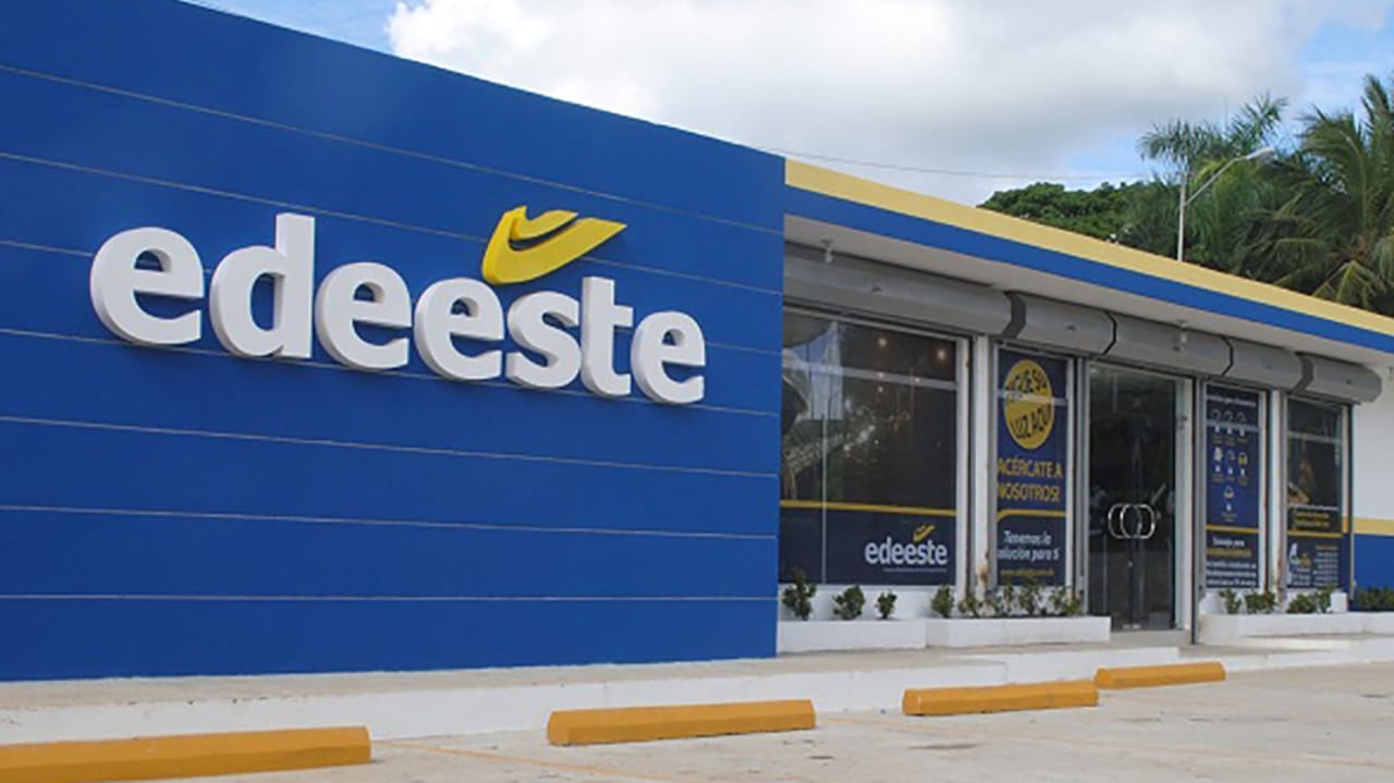Edeeste realiza este jueves jornada de contratacion y normalizacion en San Carlos y Villa San Carlos