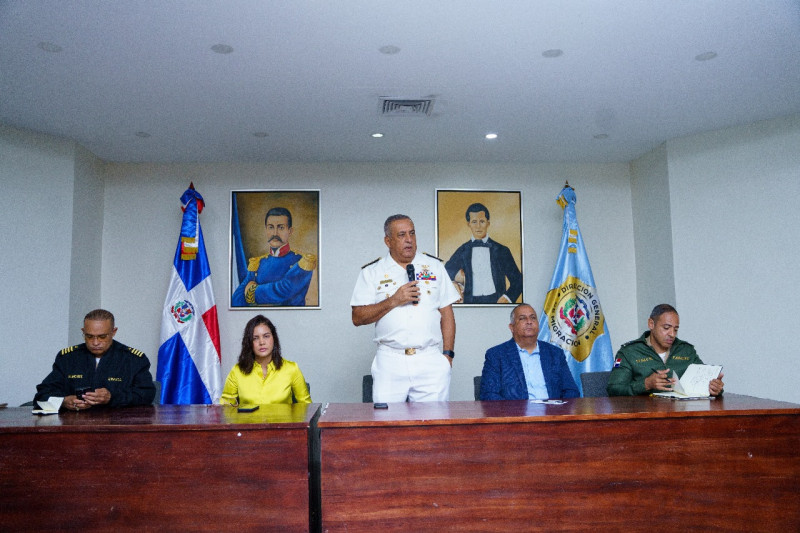 Lee Ballester advierte defenderá la dominicanidad de «punta a punta» Lee Ballester advierte defenderá la dominicanidad de «punta a punta»