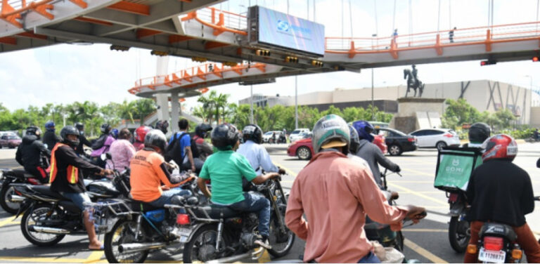 Reforma impactará a las motocicletas, pagarán RD,200 anual por placa
