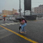 Este martes será lluvioso por una vaguada; varias provincias siguen en alerta verde y amarilla