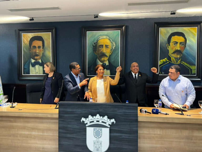 Nueva alcaldesa de La Vega: “No me prestaría a una ilegalidad”