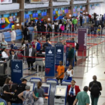 Migración está solicitando las cédulas a todos los dominicanos que salgan del país