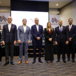 El Gobierno apoya el sector de la construcción para dominicanizar mano de obra