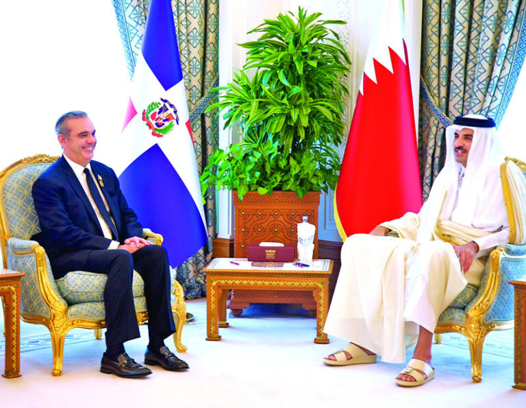 Abinader y Emir de Qatar tratan sobre inversiones en República Dominicana