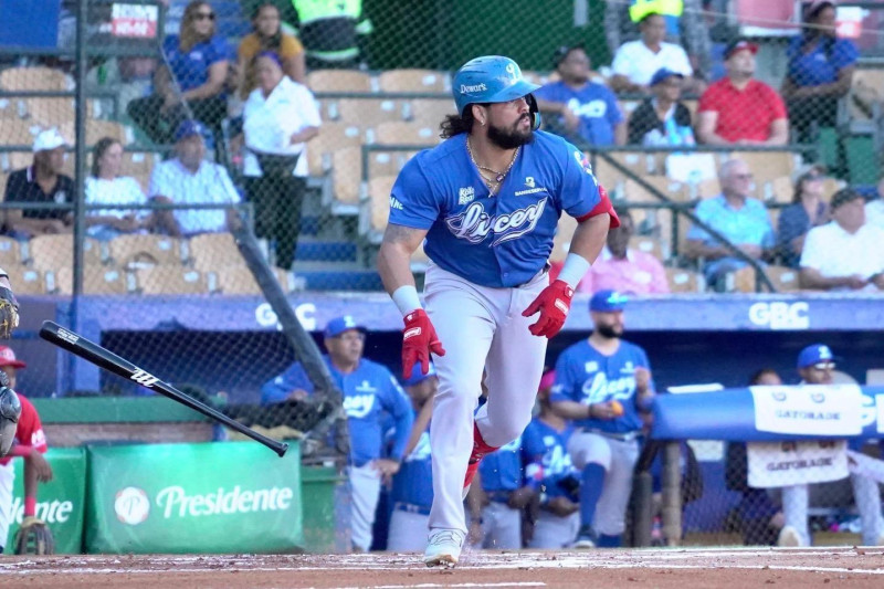 Licey vence 6-2 al Escogido de la mano de Alfaro, Mejía y Camargo