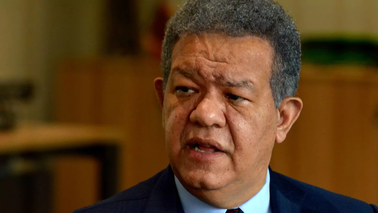  Leonel Fernández sobre bono navideño: “Todavía no estoy en una ruina tan profunda”