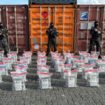 Dos trabajadores de Caucedo y dos choferes de camión que contenía contenedor con droga están prófugos