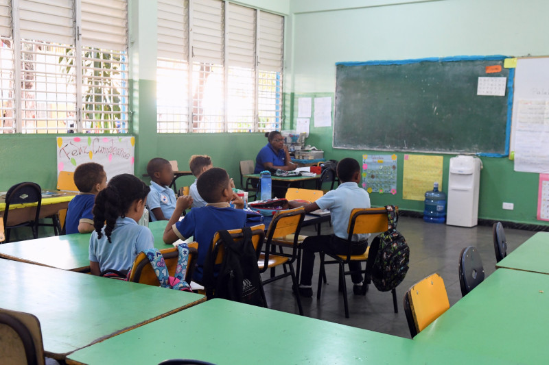 Reanudan las clases con baja asistencia estudiantil Reanudan las clases con baja asistencia estudiantil