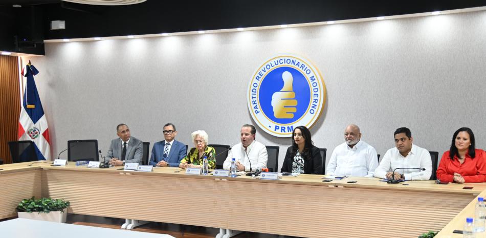 PRM reitera solicitud de dialogo a la JCE sobre candidaturas presidenciales