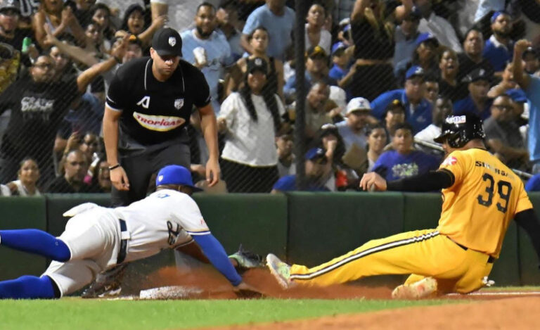 Águilas tienen 35 innings sin anotarle carrera al Licey