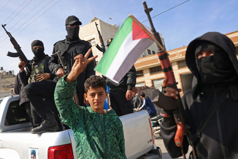 Comienza alto al fuego en Gaza tras más de quince meses de guerra