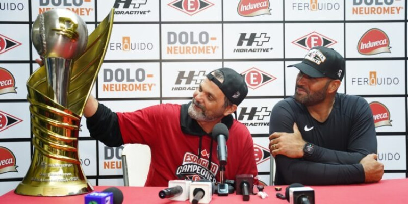 Albert Pujols: “Me siento orgulloso de cada uno de mis peloteros”