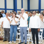 Gobierno entregaobras por casiRD0 millones enel gran SantoDomingo.
