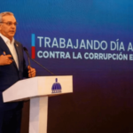 Abinader pide investigar «más allá» la licitación de la OCI cancelada por Contrataciones Públicas