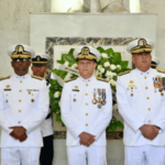 La Armada de la República Dominicana rinde tributo a los Padres de la Patria con ofrenda floral