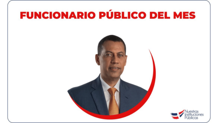 Guido Gómez Mazara es reconocido como Funcionario Público del Mes por segunda vez en tres meses