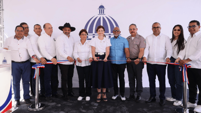 GOBIERNO INAUGURA IMPORTANTES OBRAS EN DIVERSAS REGIONES DEL PAÍS