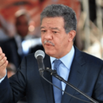 Leonel Fernández exige transparencia en la gestión de las tierras raras en República Dominicana