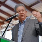 Leonel Fernández califica de inaceptables las tandas de apagones y el aumento de la tarifa eléctrica