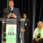 Leonel Fernández critica negligencia del gobierno ante intoxicación de estudiantes en provincia Duarte
