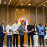 Consultor español Xavi Domínguez presenta su obra «Érase Una Vez» en la PUCMM
