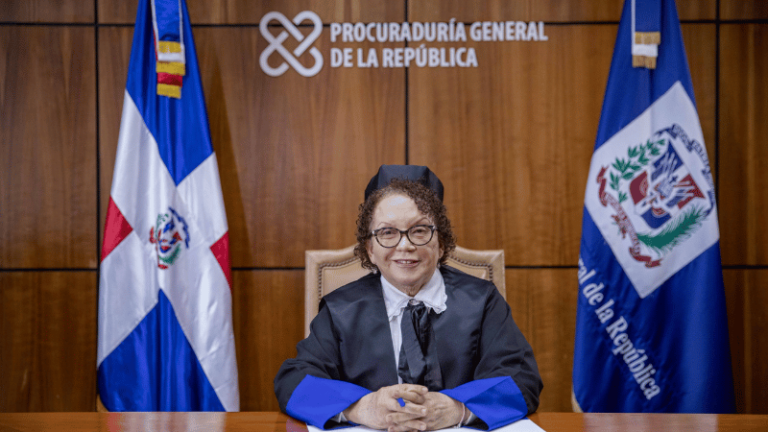 El Ministerio Público otorga reconocimiento a Miriam Germán Brito por su labor como Procuradora General