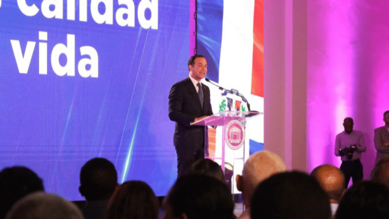 PLD critica discurso de Abinader: “La gente no se nutre de discursos, sino con hechos”