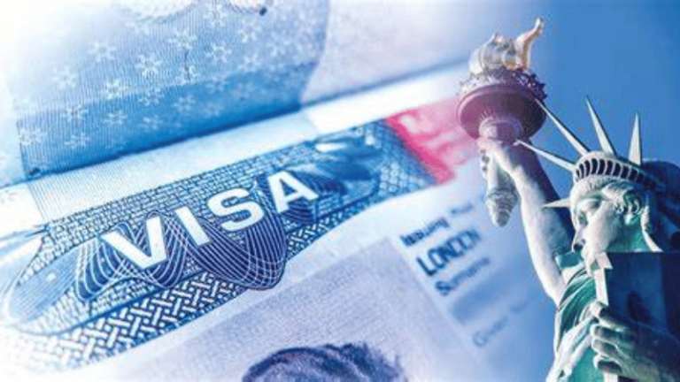 Estados Unidos endurece restricciones de visado para atletas trans