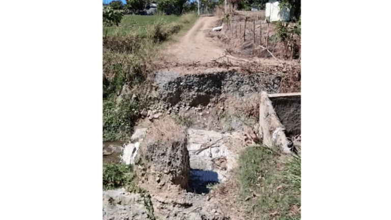 Comunidad Las Canas exige construcción de puente como principal vía de acceso