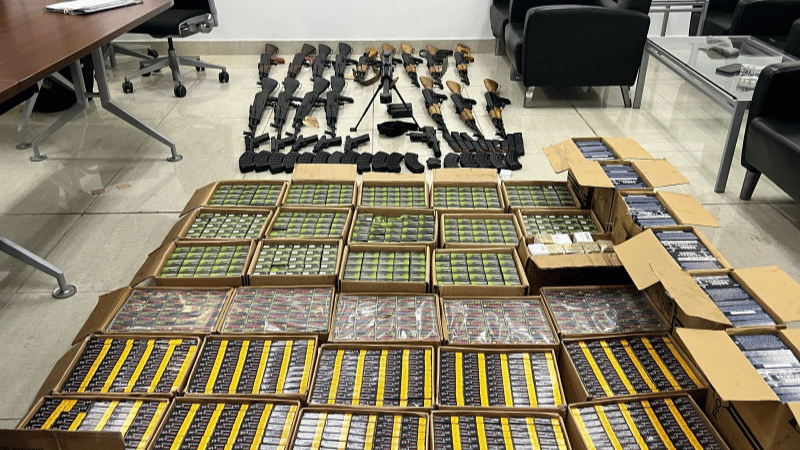 Autoridades desmantelan red transnacional de tráfico de armas con destino a Haití Autoridades desmantelan red transnacional de tráfico de armas con destino a Haití