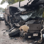 Accidente múltiple en Loma Miranda paraliza el tránsito en la autopista Duarte