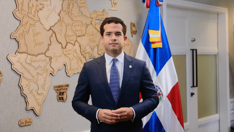 Omar Fernández responde con elegancia a la rendición de cuentas del presidente Abinader