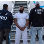 ICE Deporta a Ciudadano Dominicano Buscado por Tráfico de Personas