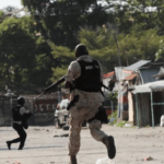 La Policía Nacional de Haití dispersa multitudinaria manifestación en Puerto Príncipe
