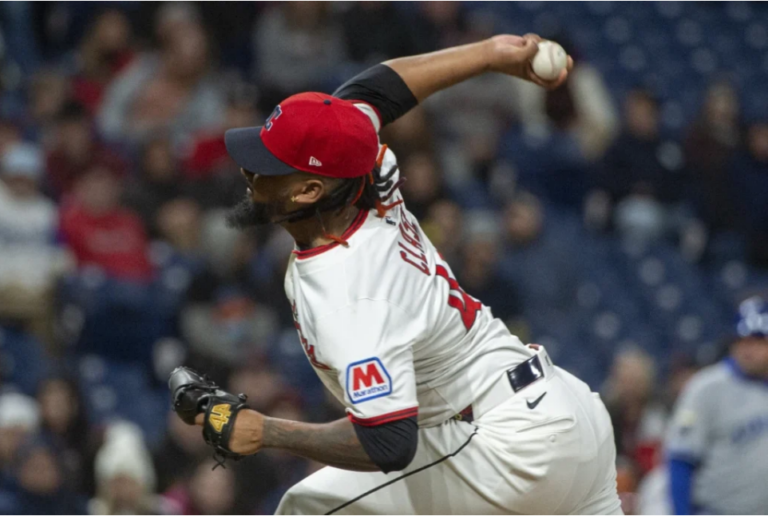 Emmanuel Clase mantiene la calma pese a un difícil inicio: “Soy humano, puedo cometer errores
