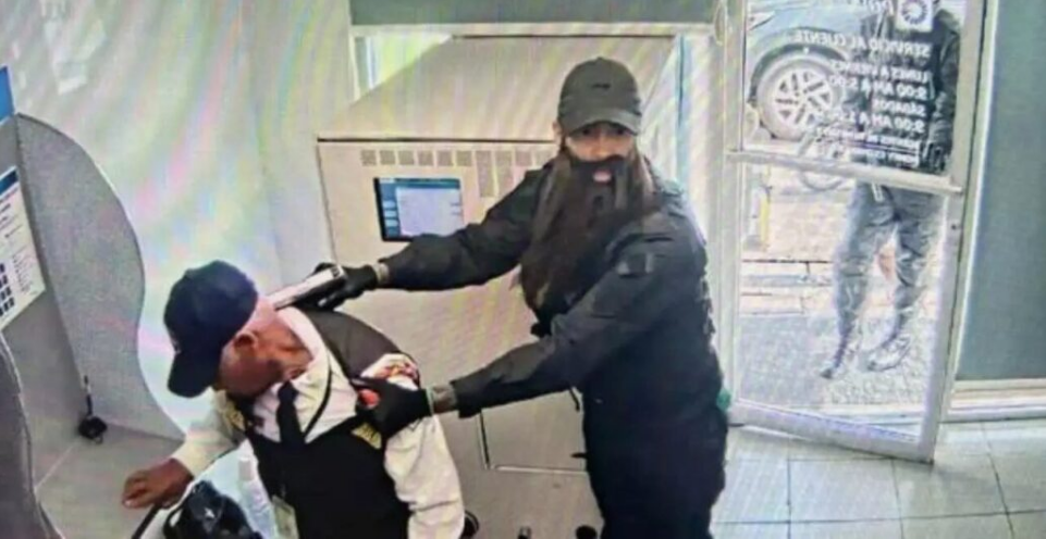 Condenan a 20 años de prisión a dos implicados en asalto a Banco Popular
